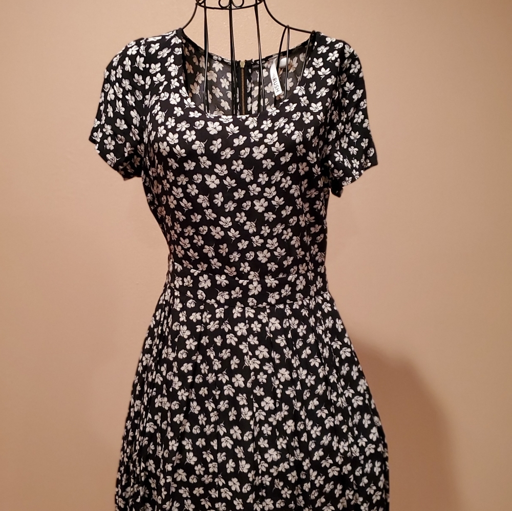 Women's floral dress